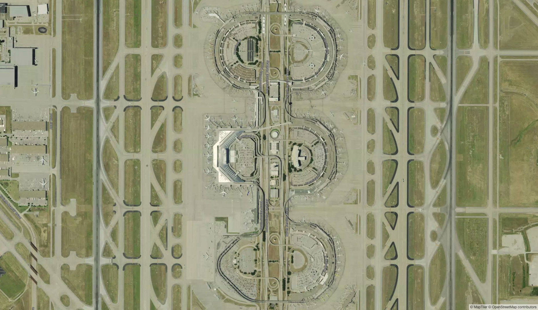 达拉斯/沃思堡国际机场机场卫星视图 - DFW航空地图和候机楼概览