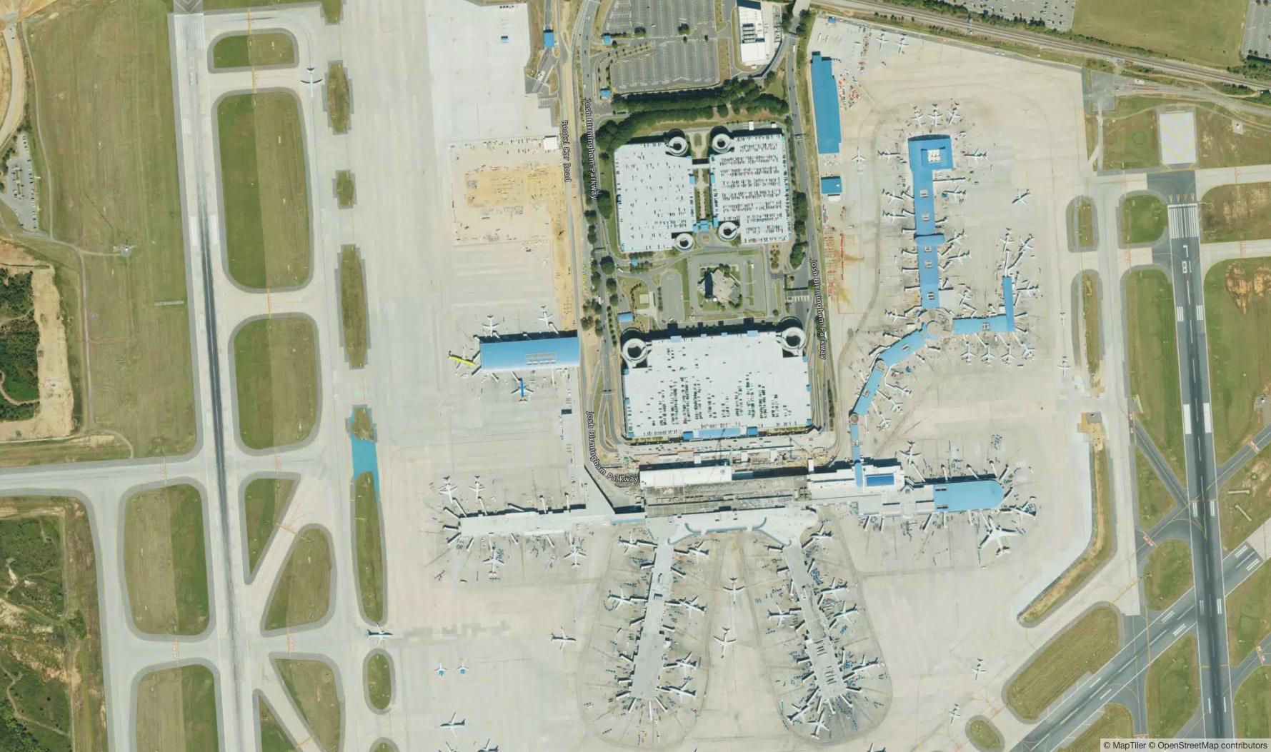 Charlotte Douglas International Airport Airport Satellite View - CLT Aerial Map & Terminal Overview