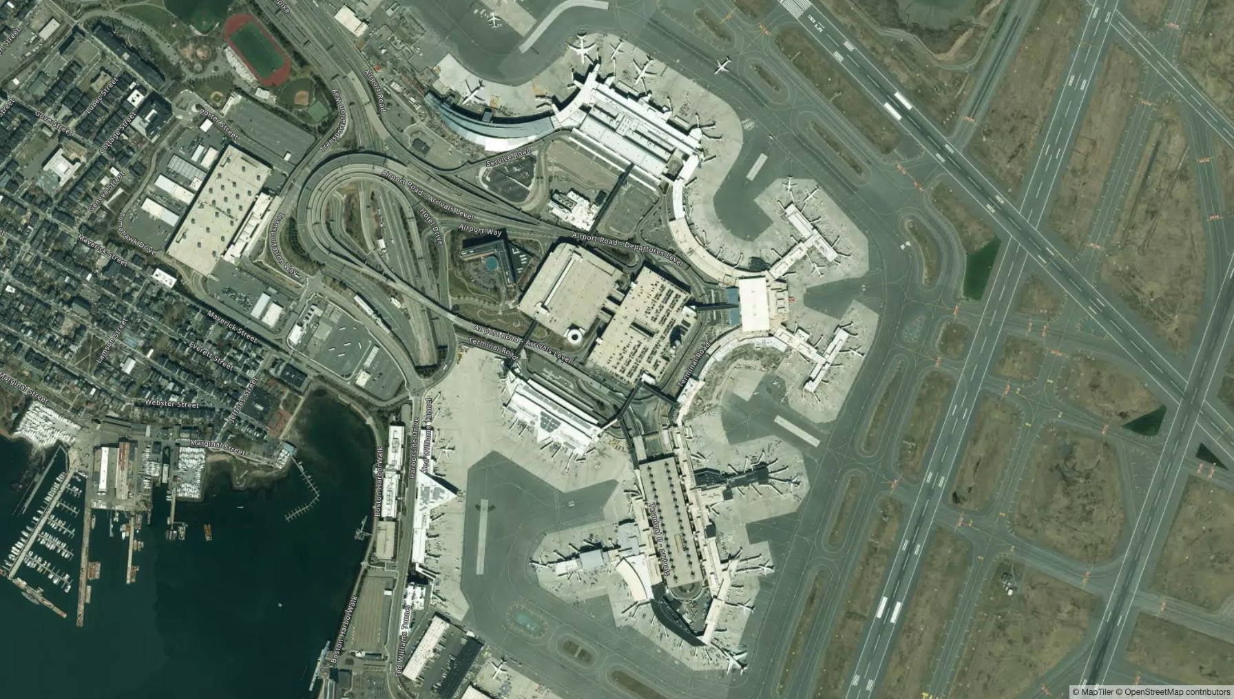 波士顿洛根国际机场机场卫星视图 - BOS航空地图和候机楼概览