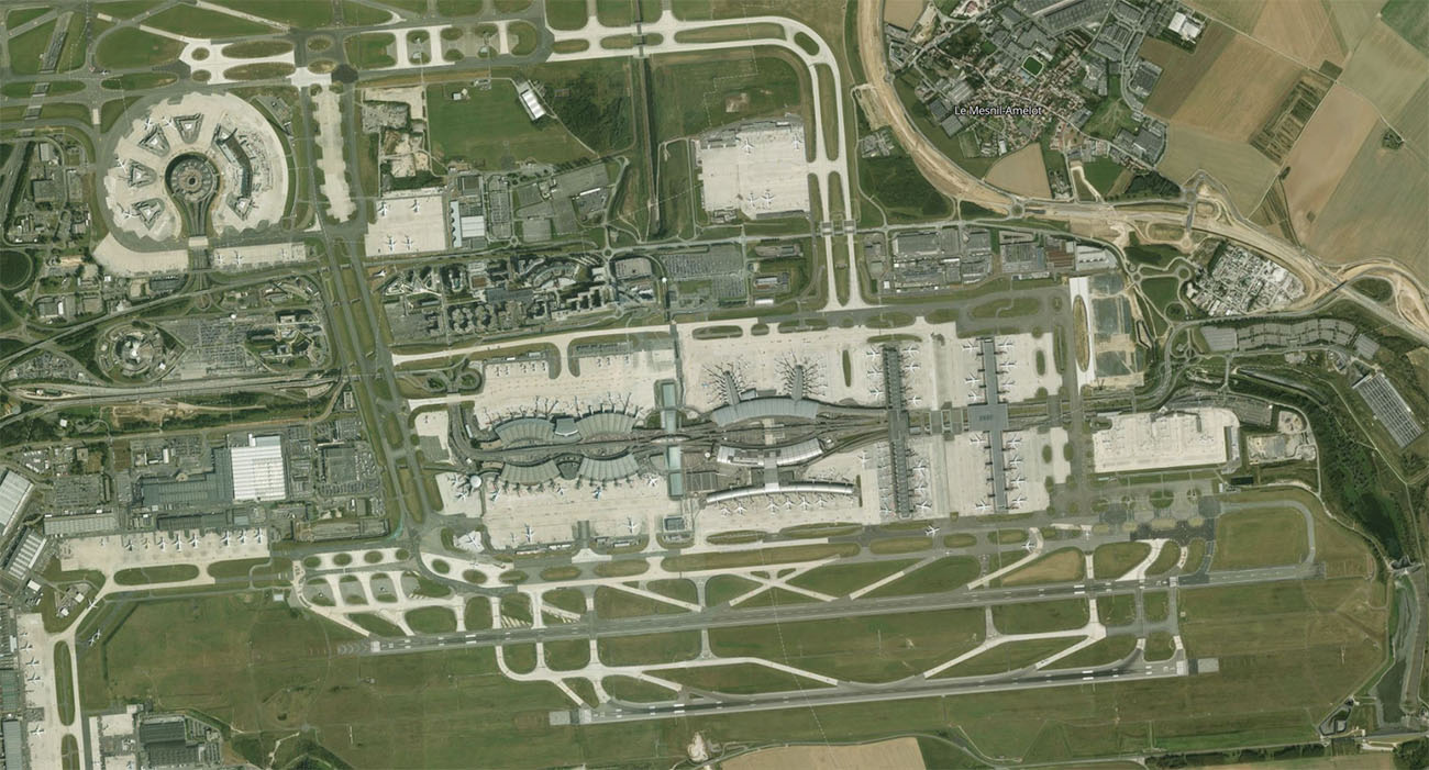 戴高乐机场机场卫星视图 - CDG航空地图和候机楼概览
