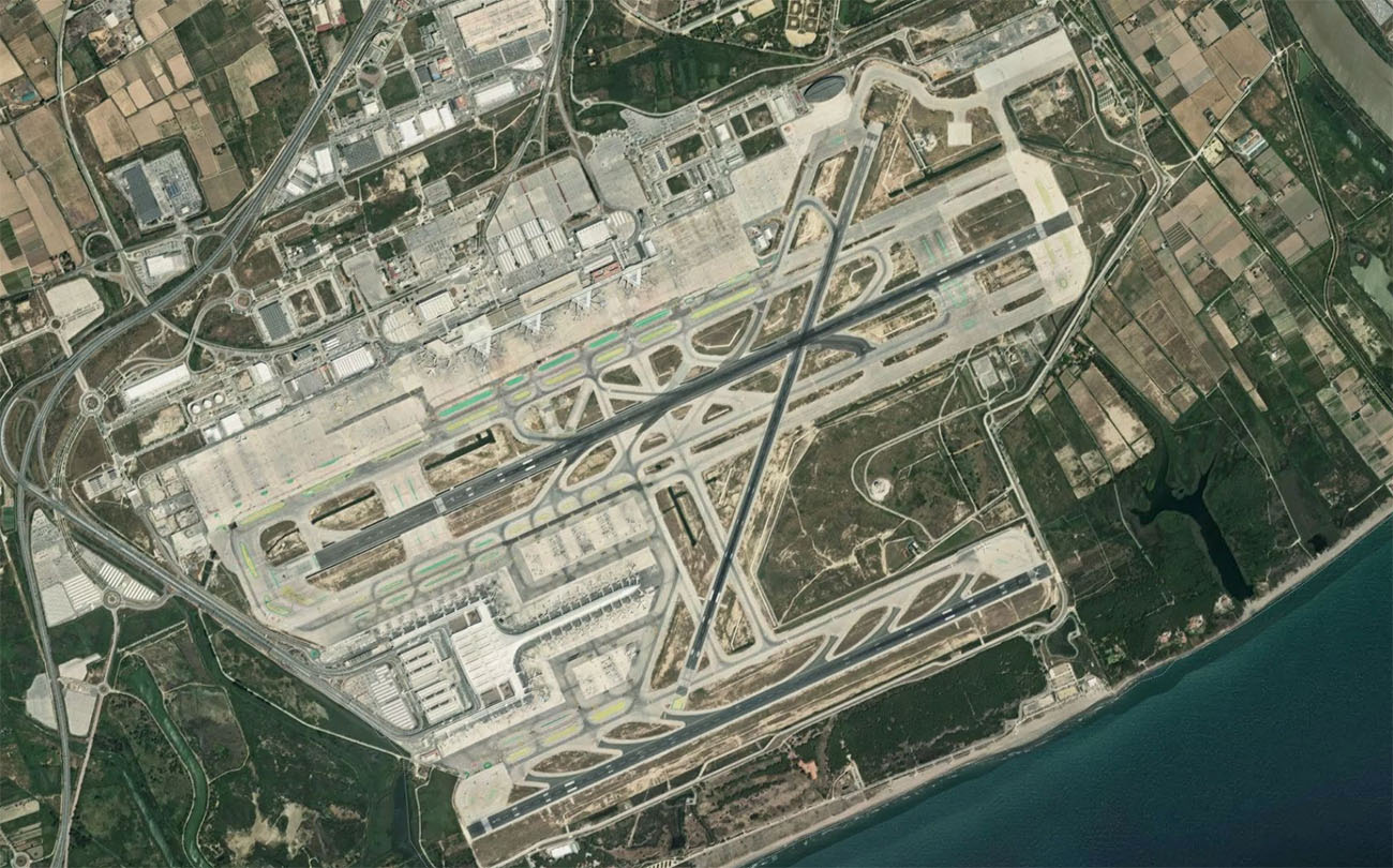埃尔普拉特机场机场卫星视图 - BCN航空地图和候机楼概览