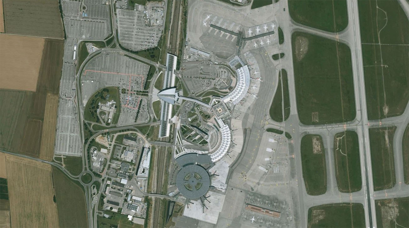 里昂-圣埃克苏佩里机场机场卫星视图 - LYS航空地图和候机楼概览