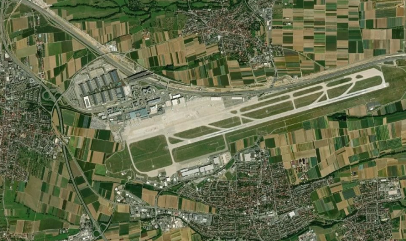 斯图加特机场机场卫星视图 - STR航空地图和候机楼概览