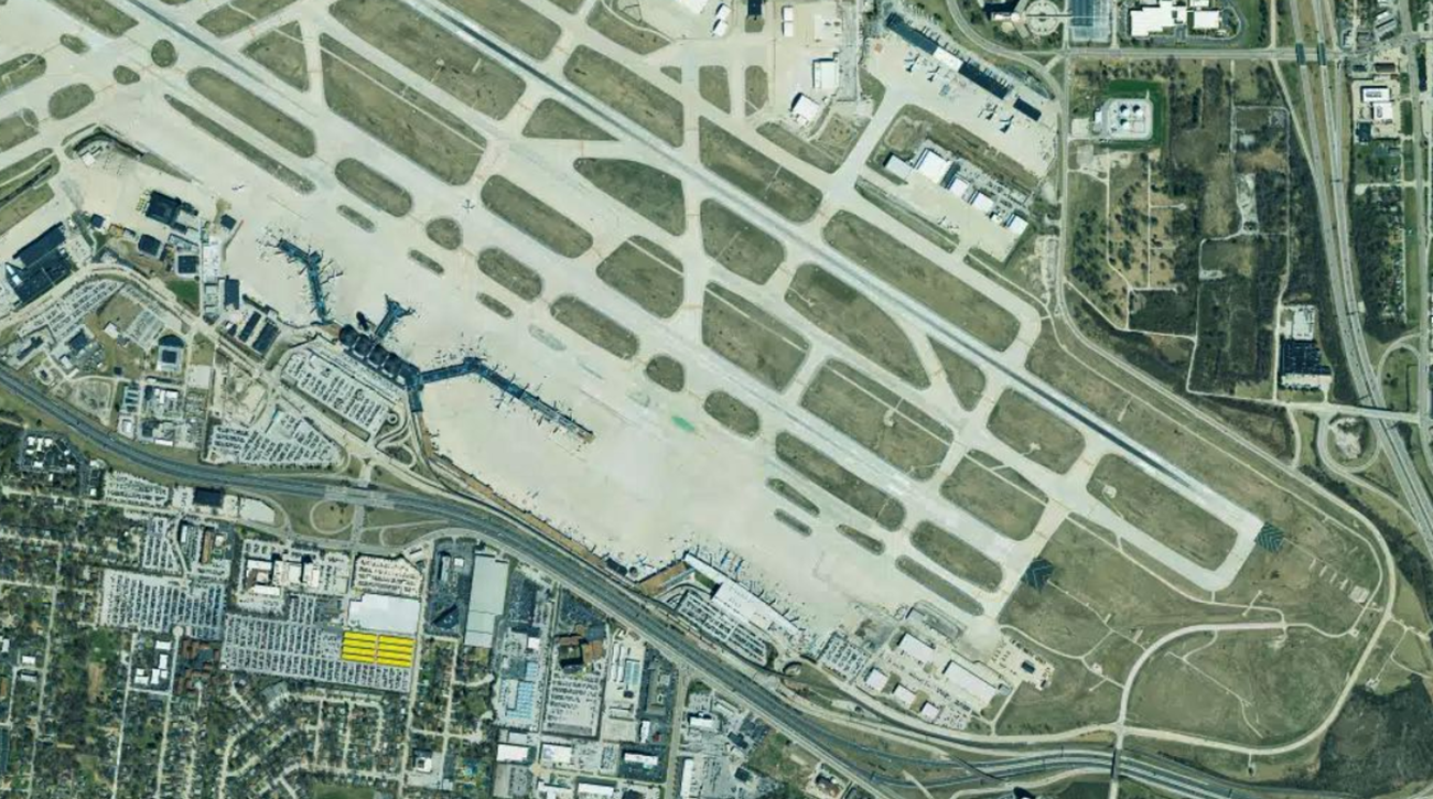圣路易斯机场机场卫星视图 - STL航空地图和候机楼概览