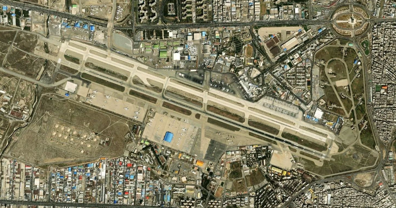梅赫拉巴德国际机场机场卫星视图 - THR航空地图和候机楼概览