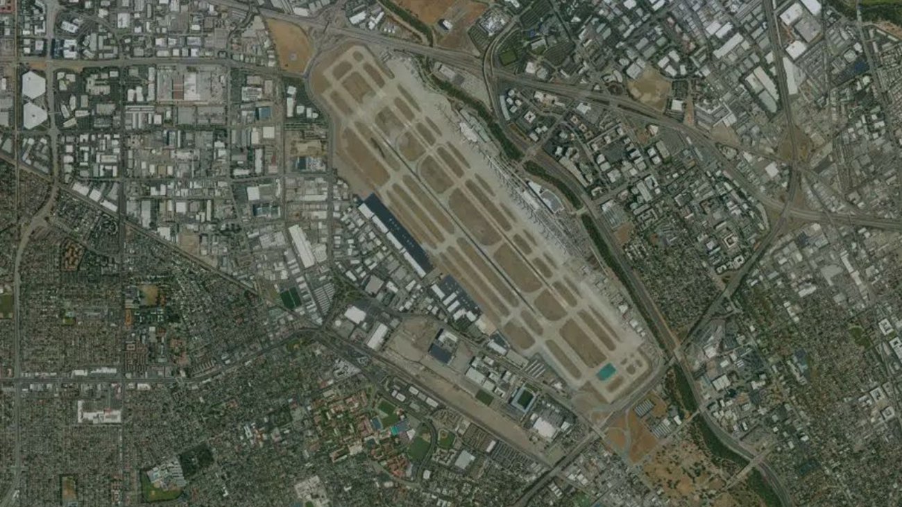 圣何塞诺曼·Y·米内塔国际机场机场卫星视图 - SJC航空地图和候机楼概览