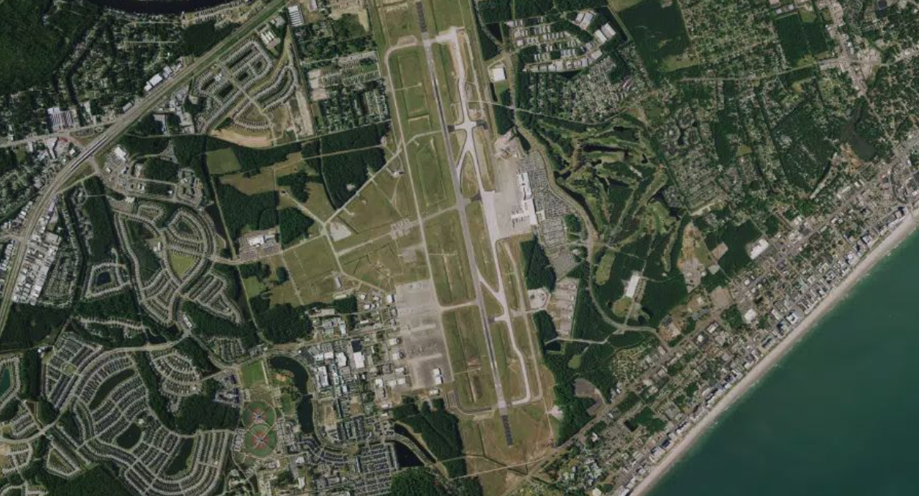 默特尔比奇国际机场机场卫星视图 - MYR航空地图和候机楼概览